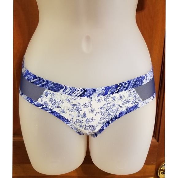 🆕️ Sam Edelman Floral Print Seamless Panty - Picture 5 of 8
